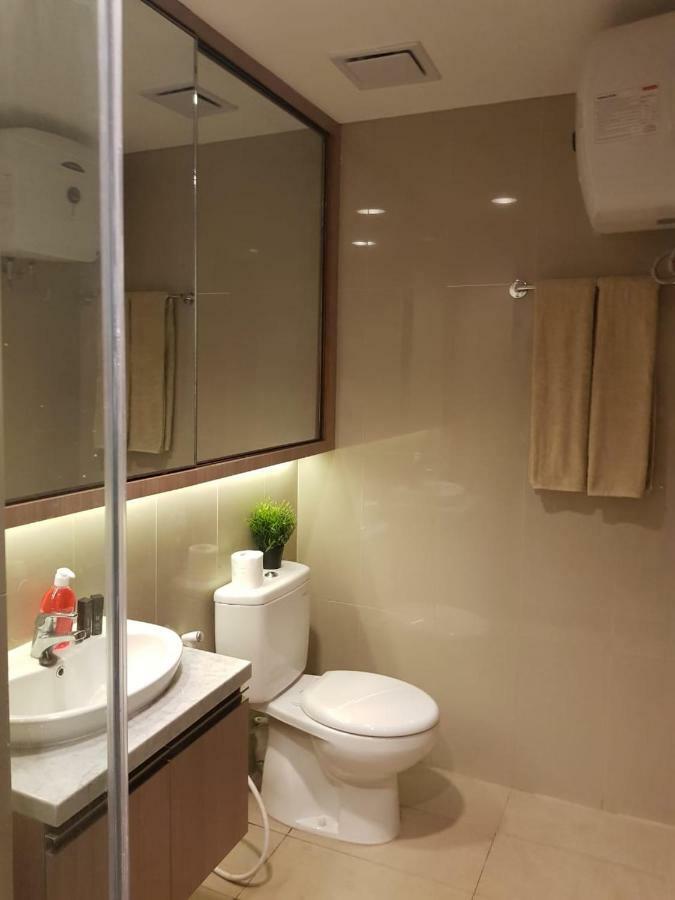 M-Town Signature Gading Serpong By J'S Luxury Apartment Екстериор снимка